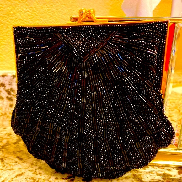 Beaded Metal Frame Purse in Black with Chain Strap - Picture 10 of 11